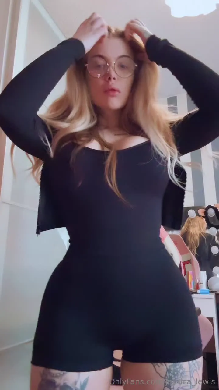 jessica_lewis