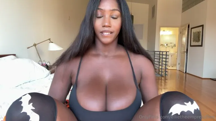 ellietheempressfree